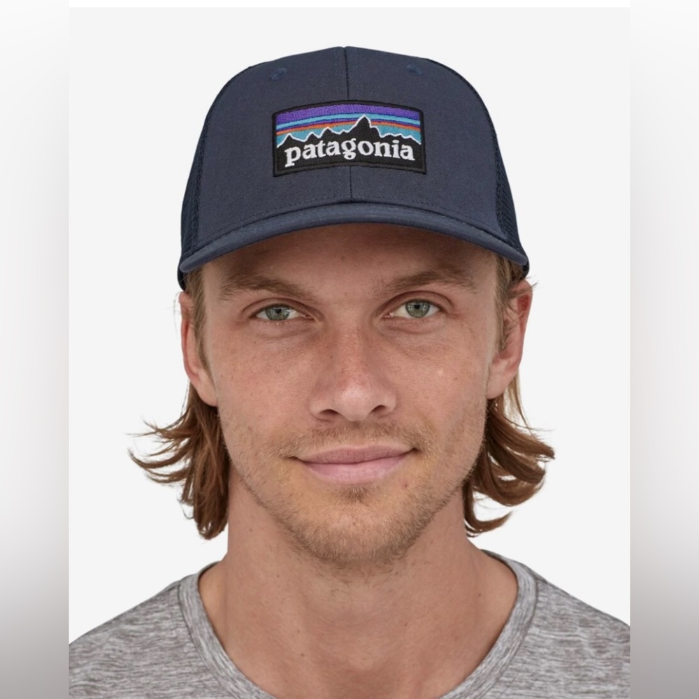 Patagonia P-6 Logo Trucker - Picture 2 of 4